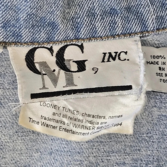 CMG INK Lonney tunes woman's‎ denim jacket - Picture 3 of 6
